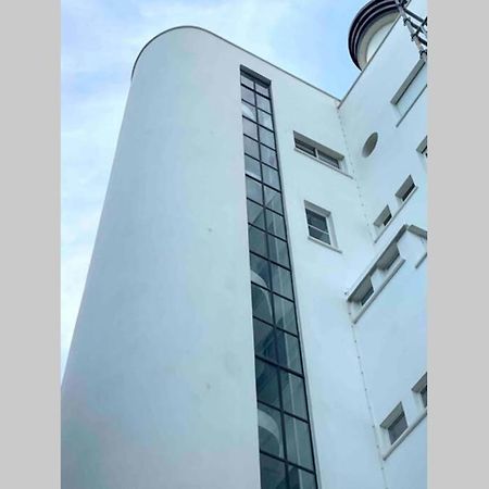 Élégant Studio Dans Batiment Historique Saint-Tropez Esterno foto