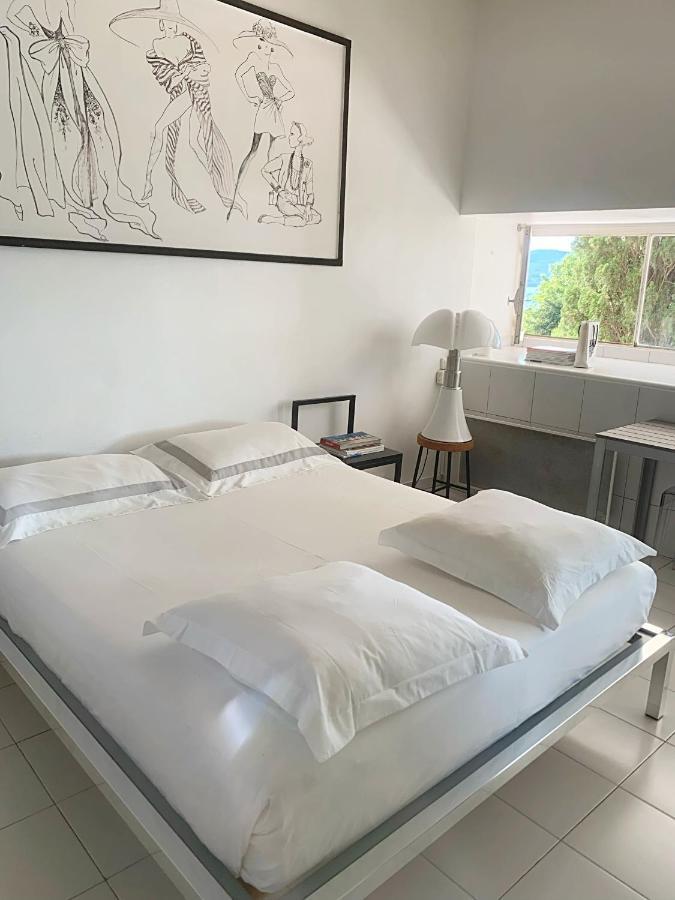 Élégant Studio Dans Batiment Historique Saint-Tropez Esterno foto