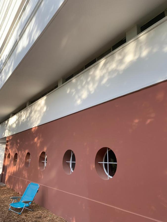 Élégant Studio Dans Batiment Historique Saint-Tropez Esterno foto